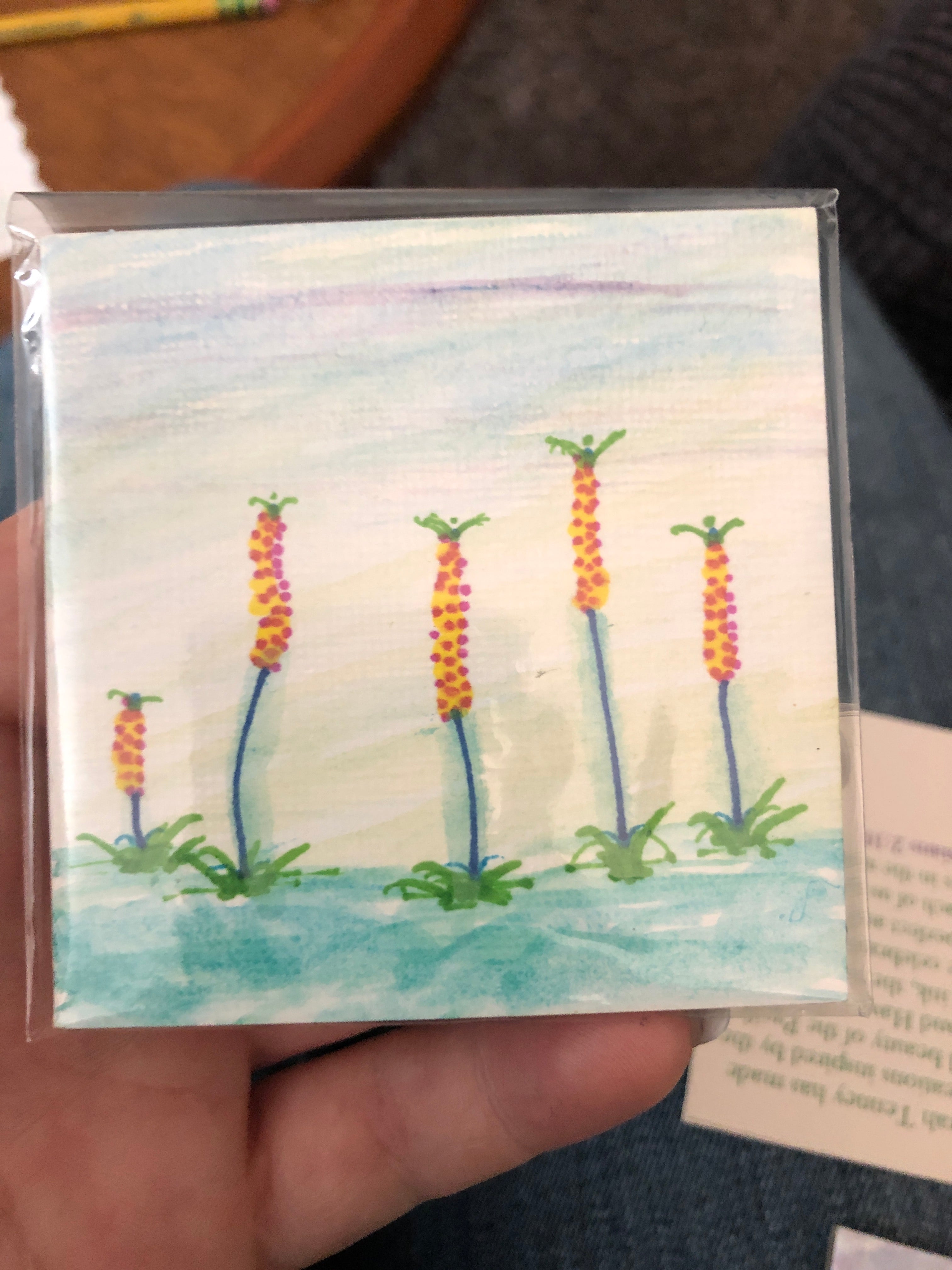 #008-Five Speckles Florals Standing